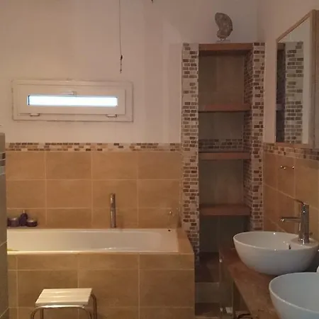 Landsted Sea Sight Greece